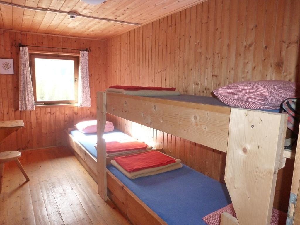 Binsalm- Schutzhuette Vomp Quarto foto